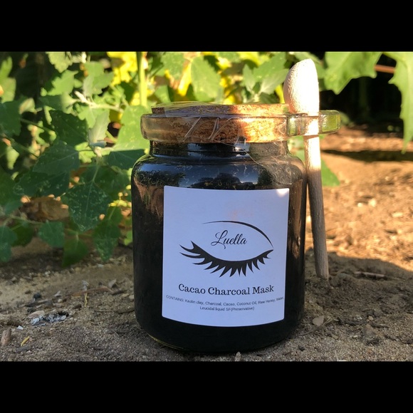Organic charcoal masks - Picture 3 of 3